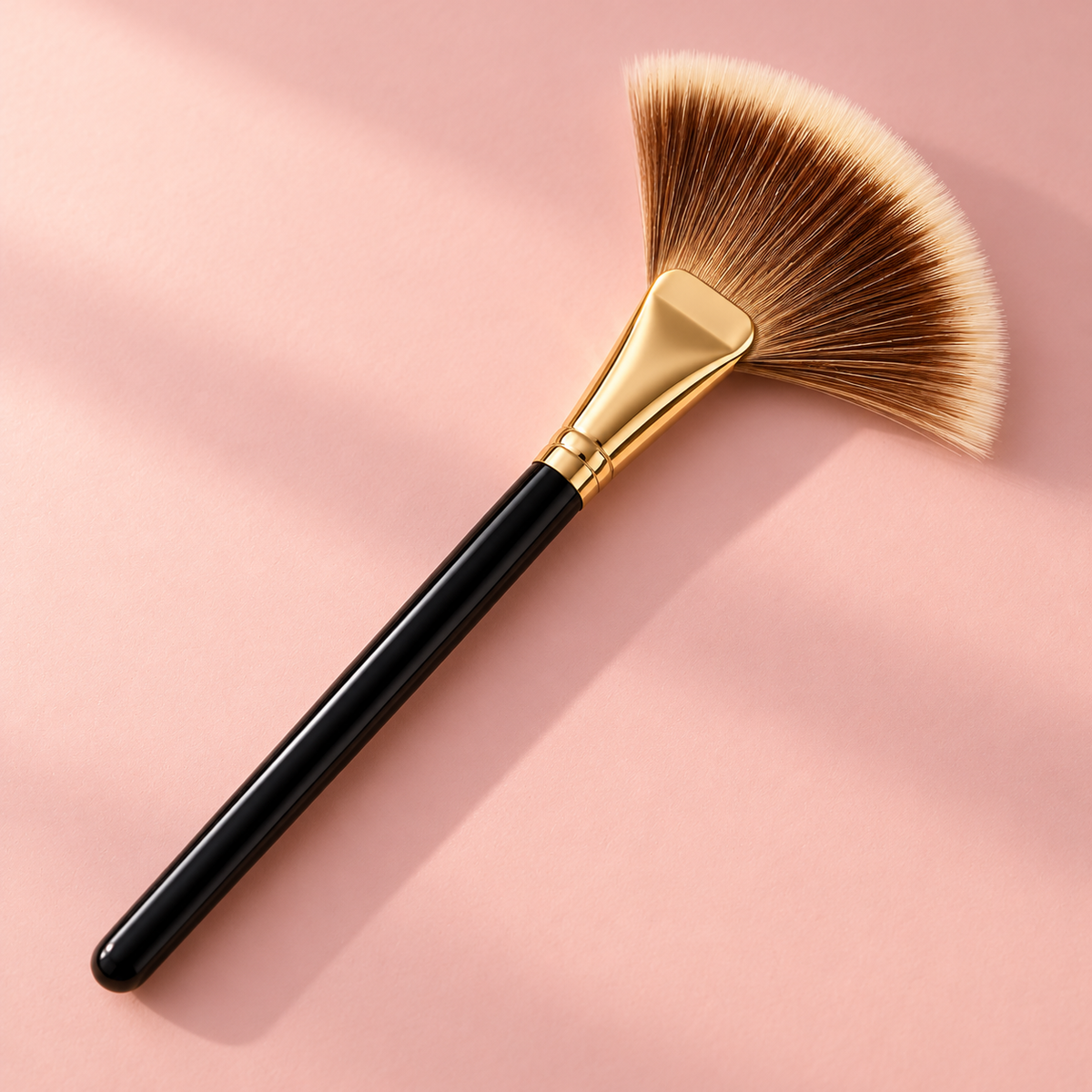 Wide Fan Brush — product view 6